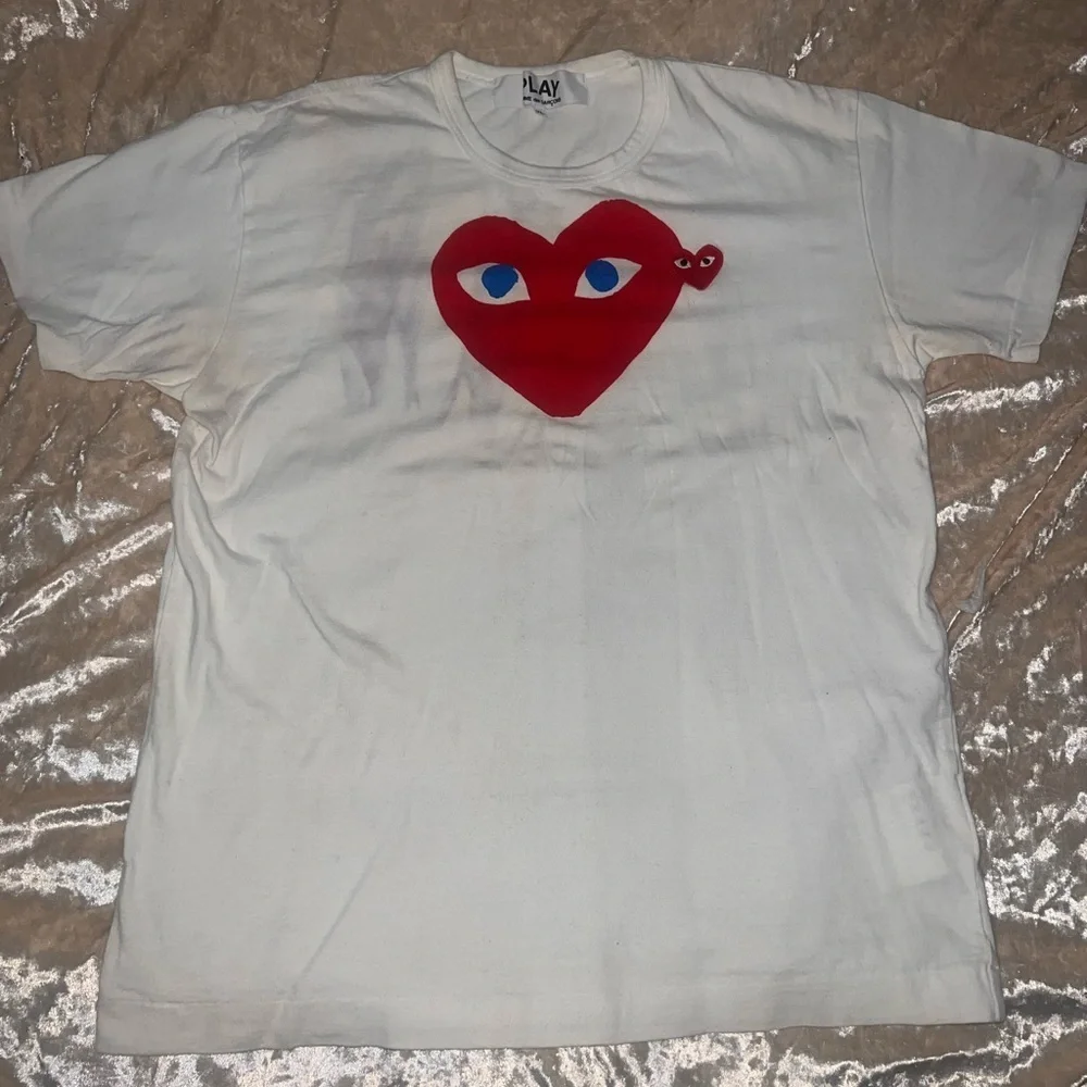 Comme des Garçons Play Heart Printed Crewneck T-Shirt